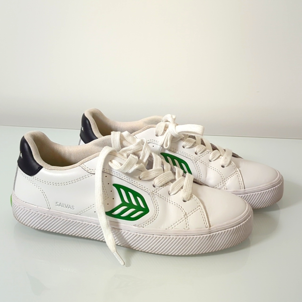 Cariuma Salvas sneakers